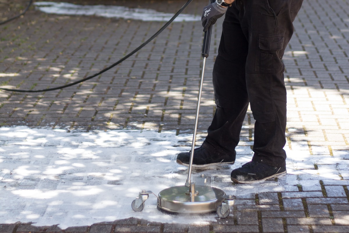 pavement cleaner treating block paving 2 Foamstream Weedingtech